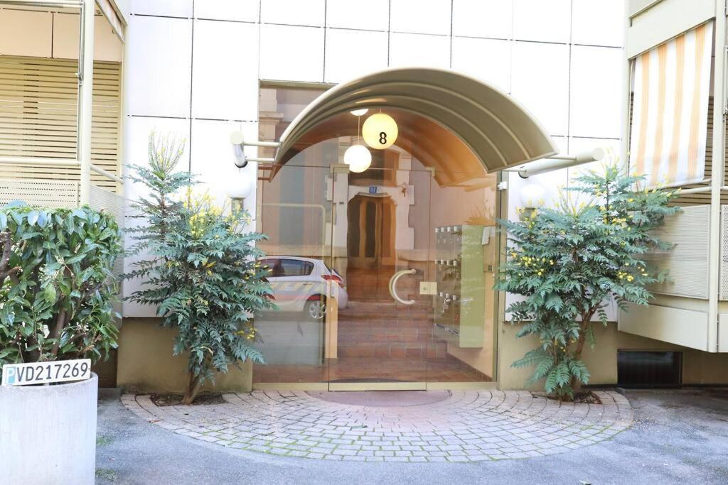 Comfortable, Very Well Located Between Train Station And Lake! Lozan Dış mekan fotoğraf
