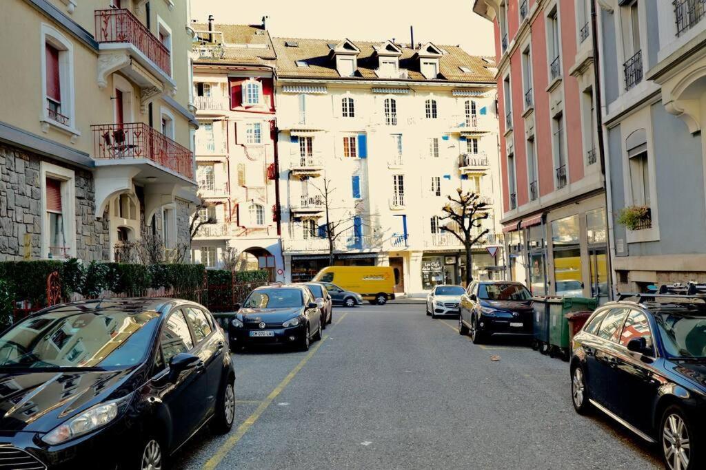 Comfortable, Very Well Located Between Train Station And Lake! Lozan Dış mekan fotoğraf